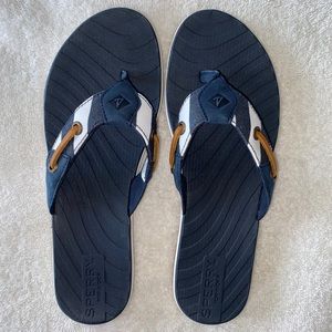 NEW!! Sperry Brenton Flip Flops